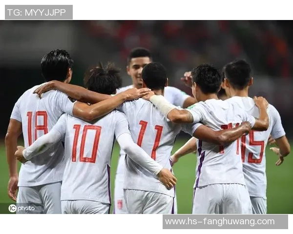 女足球星偶像崛起背后的故事与梦想 激励年轻一代勇敢追求足球之路