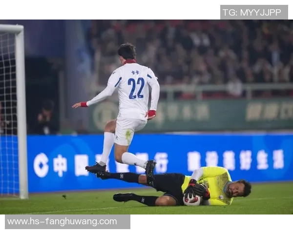 足球球星慷慨解囊捐款驰援武汉彰显体育人责任与担当